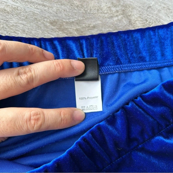 Shein High Waist Ruffle Hem Velvet Skirt - Picture 16 of 16